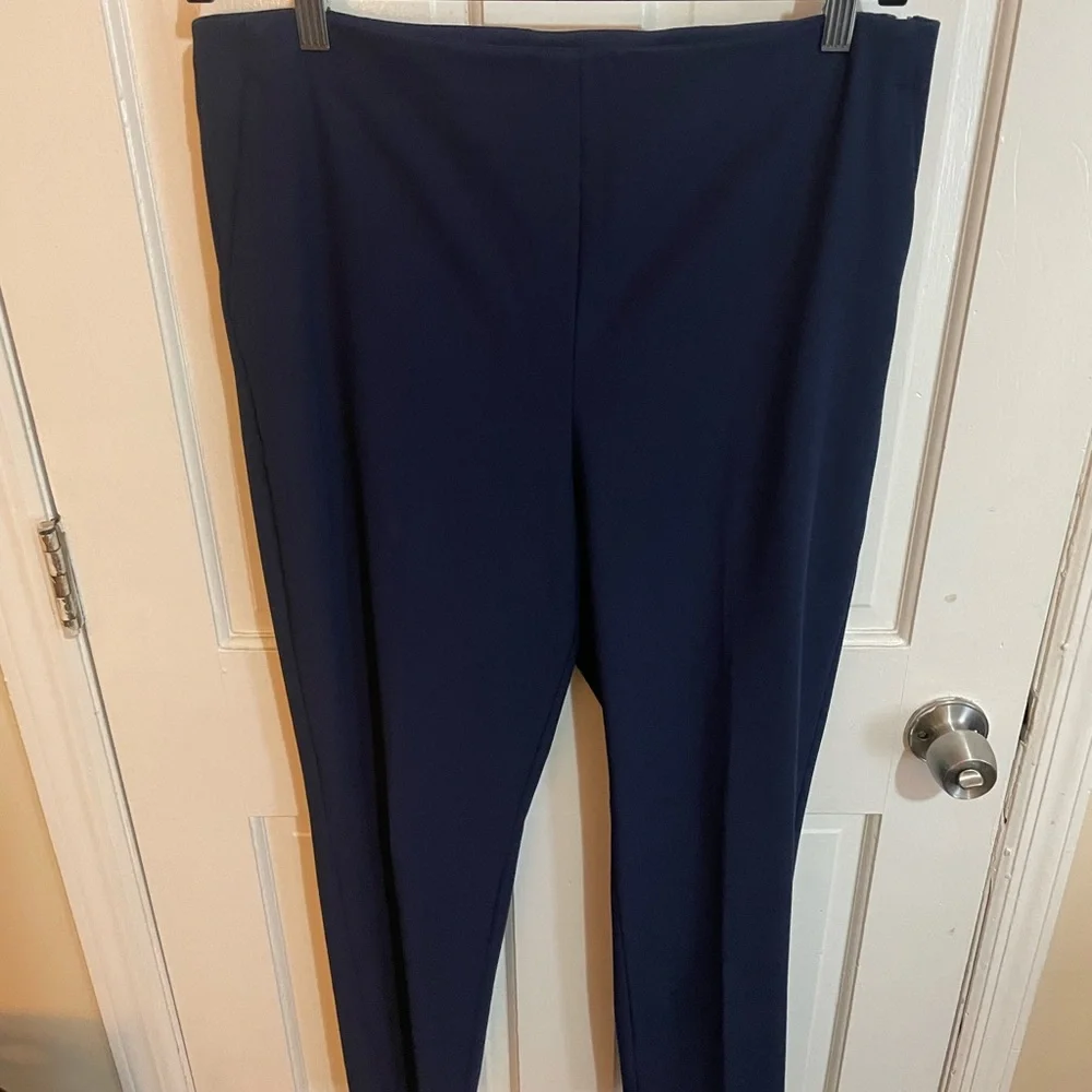 Ann Taylor Navy Women's Suit - Picture 2 of 6